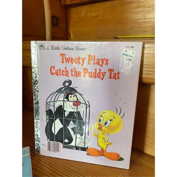 Little Golden Books x3 - Picture 4 of 8